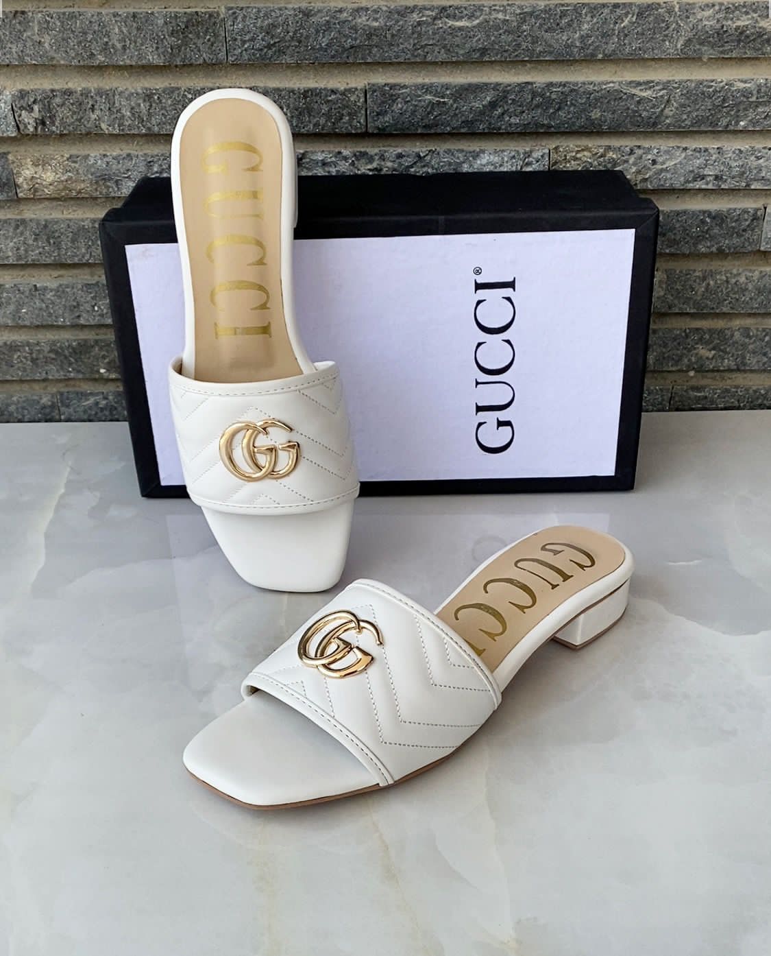 GUCCI MINI HEELS - Image 4