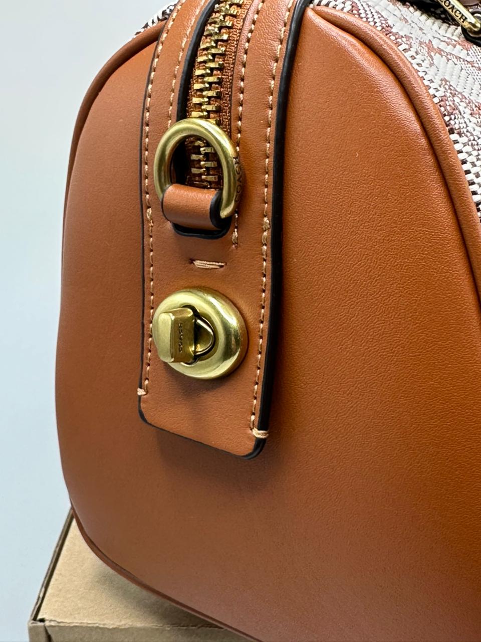 Coach Duffle Bag - Image 10