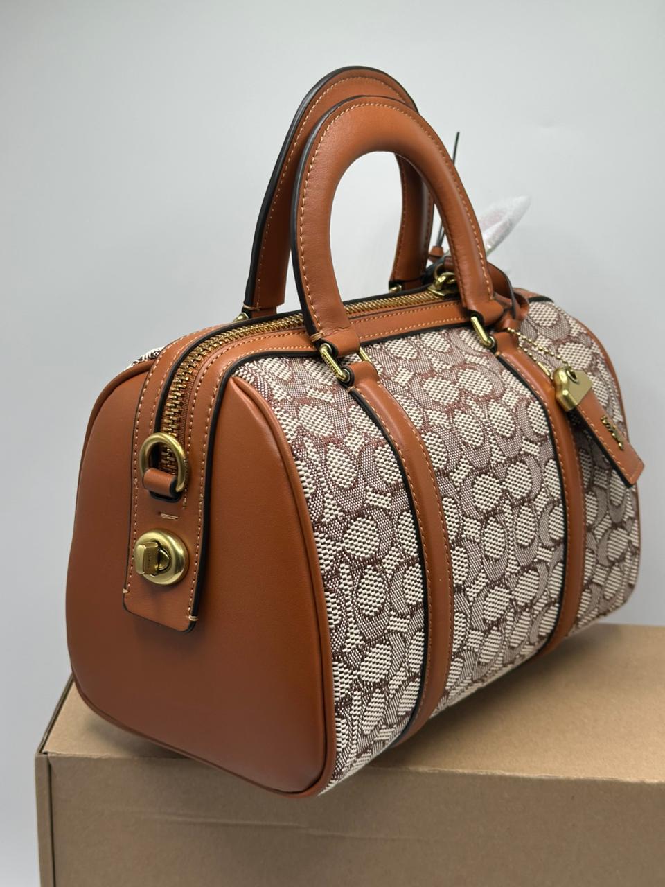 Coach Duffle Bag - Image 2