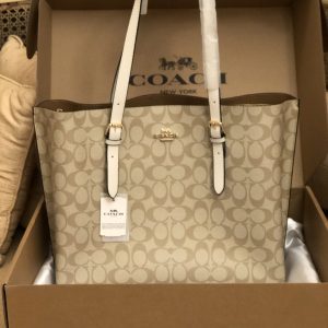 COACH LUXURY TOTE BAG